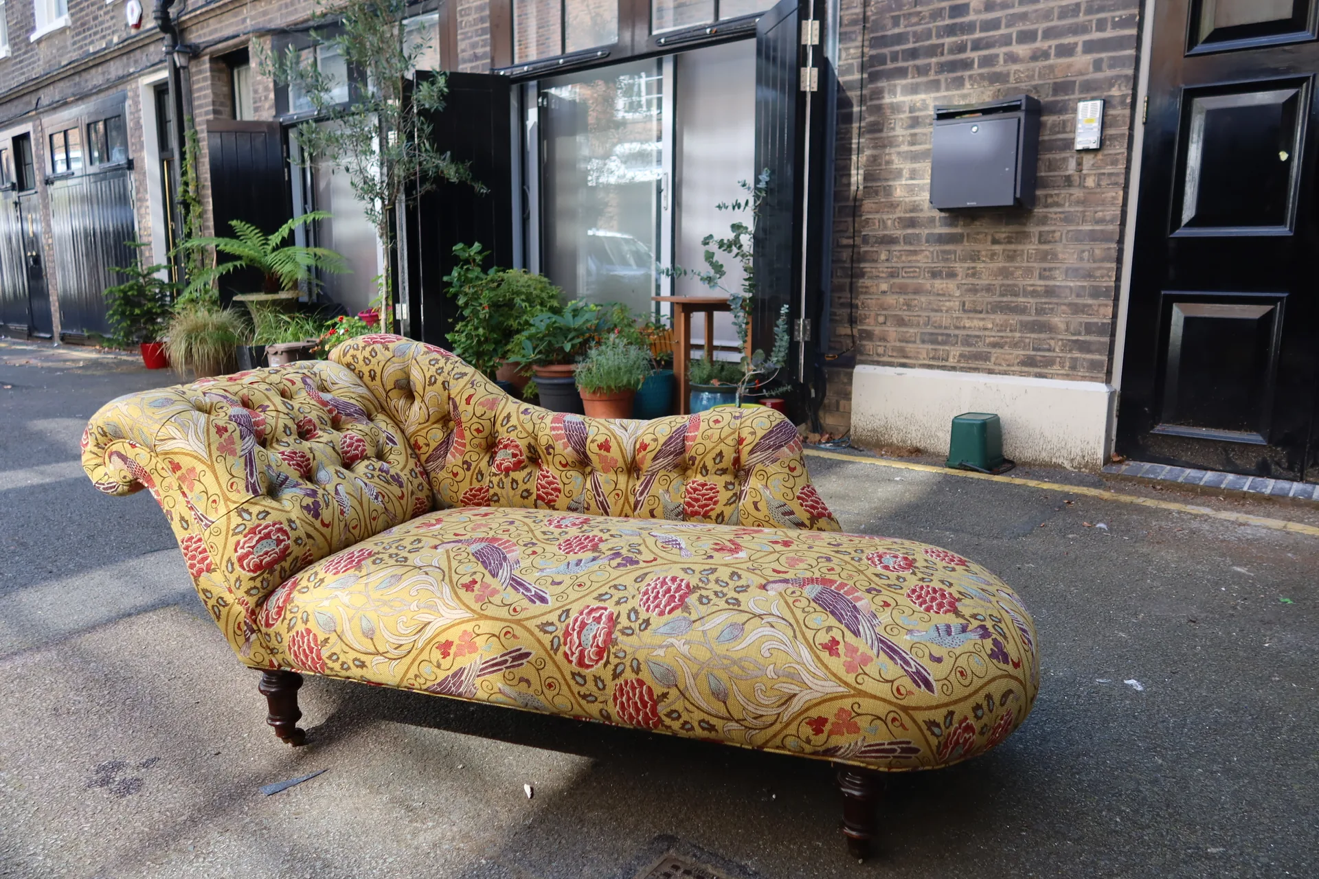 Bespoke upholstery project — 3.JPG