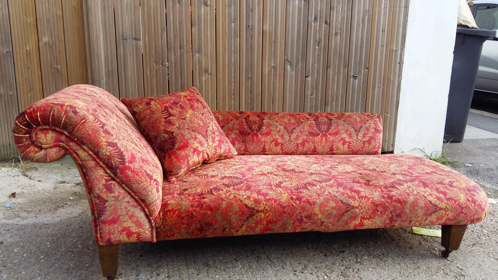 Bespoke upholstery project — 20170901_171302.jpg