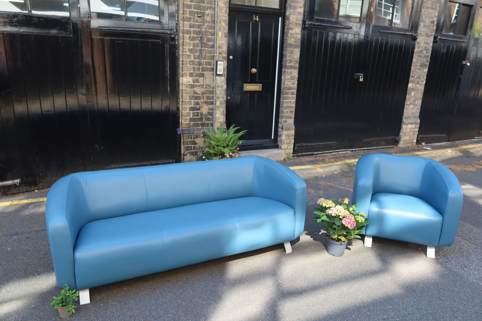 Bespoke upholstery project — sofa/IMG_0226.JPG